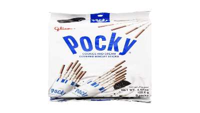 Glico Cookie And Cream Covered Biscuit Sticks