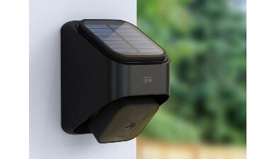 Blink Outdoor Camera with Solar Panel Charging Mount