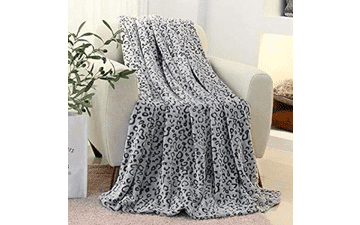 FY FIBER HOUSE Flannel Fleece Throw