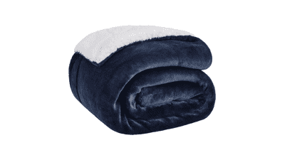 Bedsure Sherpa Fleece Throw Blanket