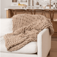 SAMIAH LUXE Chunky Knit Blanket