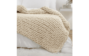 YAAPSU Chunky Knit Blanket