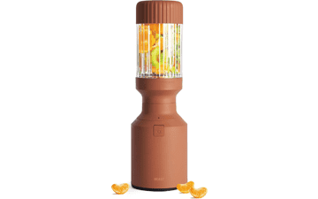 The Beast Mini Blender: Blend Smoothies, Shakes & More!