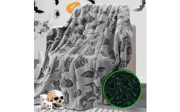 Halloween Black Cat Throw Blanket - Soft Fleece Kids Blanket