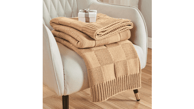 Beige Check Knit Throw Blanket - Soft & Cozy Decor