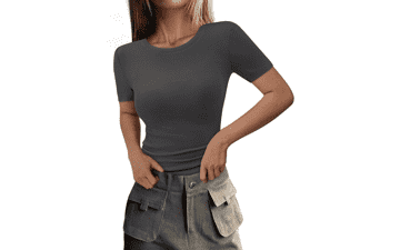 PRETTYGARDEN Women's Ribbed Knit Slim Fit Tee