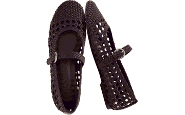 CUSHIONAIRE Windsor Woven Women’s Flats