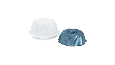 Nordic Ware 10‑Cup Swirl Bundt