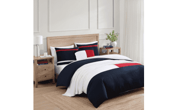 Tommy Hilfiger Seersucker Comforter Set