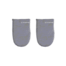 Le Creuset Mini Oven Mitts Set of 2