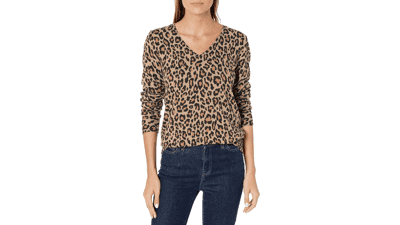 Amazon Essentials Women's V-Neck Sweater